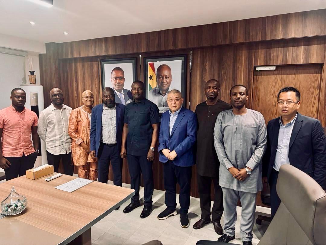 MICTON CONSULT and TIME CROWN ENGINEERING LTD. Representatives with Ghana Minister For Energy. 4